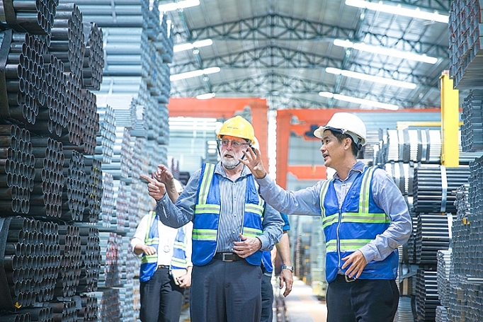 cong ty cp san xuat thep vina one dat chat luong va yeu to moi truong len hang dau