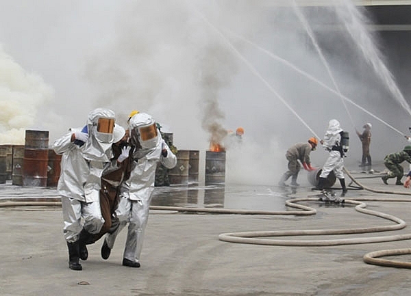 sua quy che hoat dong ung pho su co hoa chat doc