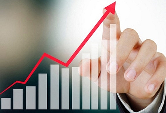 tim dong luc cho tang truong nhung thang cuoi nam