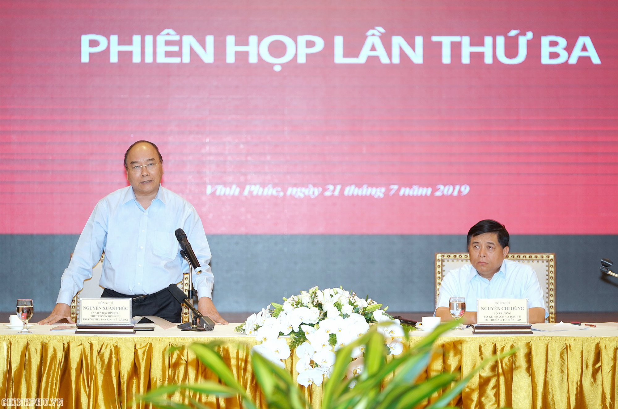 moi nhan dinh phai theo tu duy moi