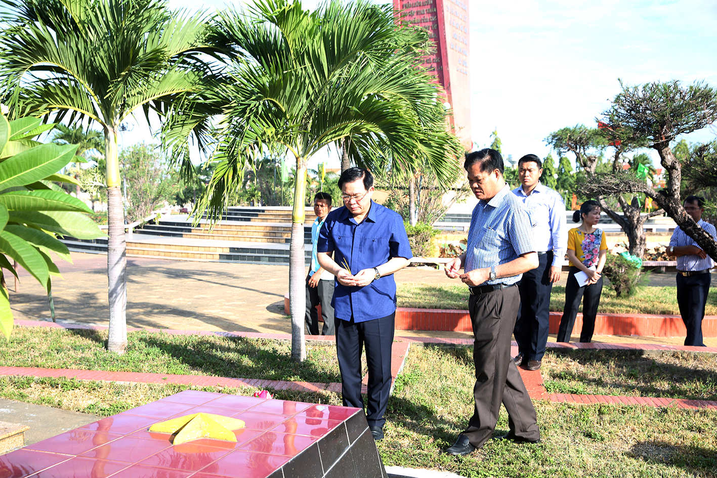 pho thu tuong phu yen phai coi trong phat trien kinh te tap the