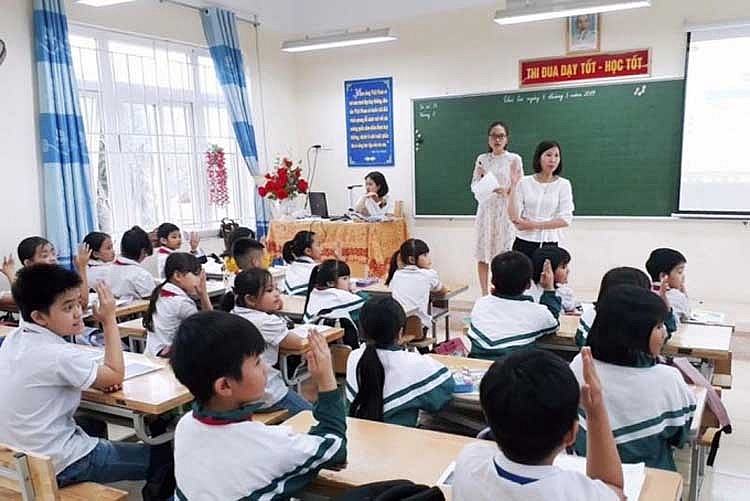 Giải pháp đối với biên chế sự nghiệp giáo dục và y tế 3252 12 2328