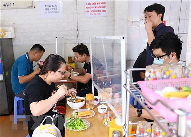 Một quán ăn ở Hà Nội