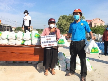 Nhiệt điện Vĩnh Tân 4: Ấm áp, nghĩa tình với đồng bào khó khăn khu phong tỏa