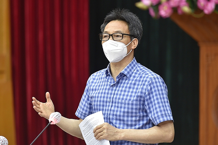 Phó Thủ tướng Chính phủ Vũ Đức Đam trực tiếp chỉ đạo hoạt động của Tổ công tác theo thẩm quyền