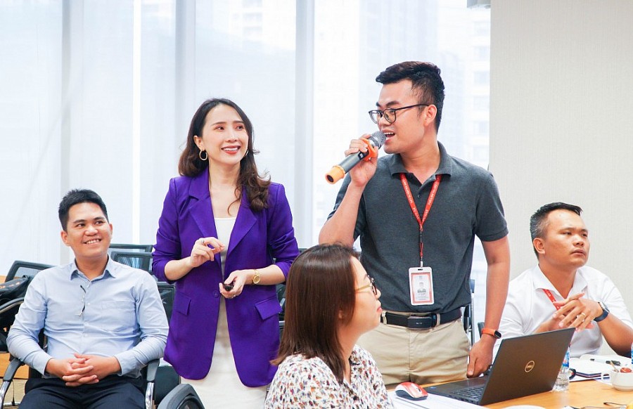 Đào tạo bằng phương pháp phối hợp hướng dẫn và giao lưu là hướng đi đúng, truyền cảm hứng cho học viên Đào tạo bằng phương pháp phối hợp hướng dẫn và giao lưu là hướng đi đúng, truyền cảm hứng cho học viên