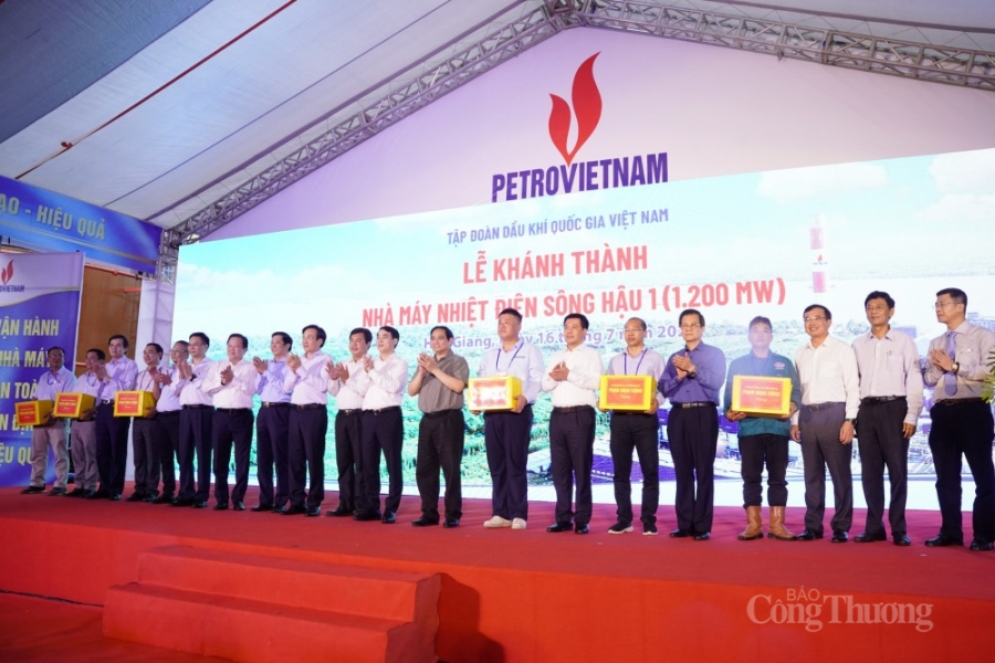 Thủ tướng Phạm Minh Chính dự lễ khánh thành Nhà máy Nhiệt điện Sông Hậu 1