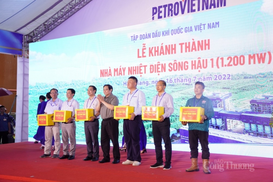 Thủ tướng Phạm Minh Chính dự lễ khánh thành Nhà máy Nhiệt điện Sông Hậu 1