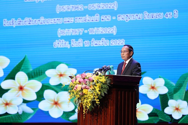 "Tình nghĩa Việt-Lào sáng hơn trăng rằm, thơm hơn đóa hoa nào thơm nhất" - Ảnh 7.
