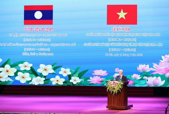 "Tình nghĩa Việt-Lào sáng hơn trăng rằm, thơm hơn đóa hoa nào thơm nhất" - Ảnh 5.