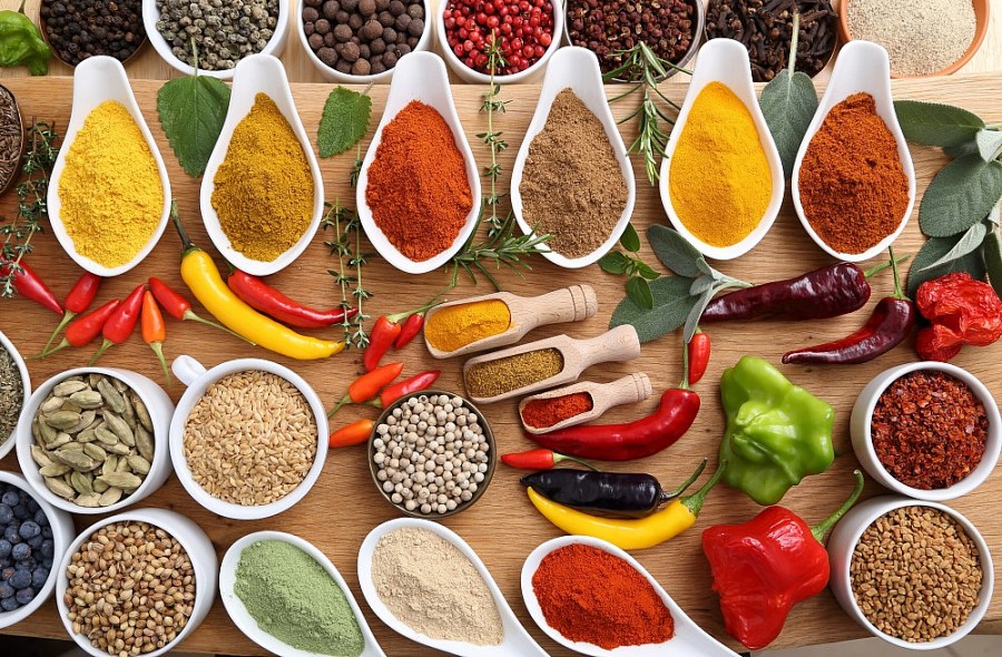 Người tiêu dùng nên đọc nhãn mác thực phẩm để biết về loại phụ gia và lựa chọn sản phẩm được cấp phép bởi các cơ quan quản lý có thẩm quyền Người tiêu dùng nên đọc nhãn mác thực phẩm để biết về loại phụ gia và lựa chọn sản phẩm được cấp phép bởi các cơ quan quản lý có thẩm quyền