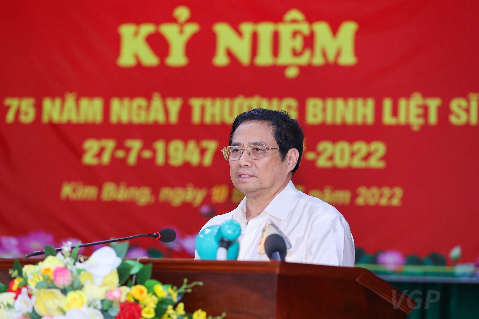 Chùm ảnh: Thủ tướng tặng quà, tri ân Mẹ Việt Nam anh hùng, các thương binh và gia đình chính sách - Ảnh 10.