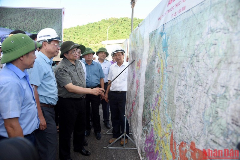 Thắp lên ngọn lửa truyền thống yêu nước, anh hùng, lan tỏa đạo lý “Uống nước nhớ nguồn” ảnh 5