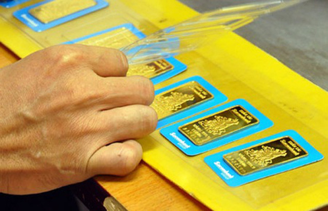 Phiên sáng nay 21/8, giá vàng SJC tại Hà Nội và TPHCM niêm yết giao dịch ở mức 36,45 triệu đồng/lượng - 36,5 triệu đồng/lượng.