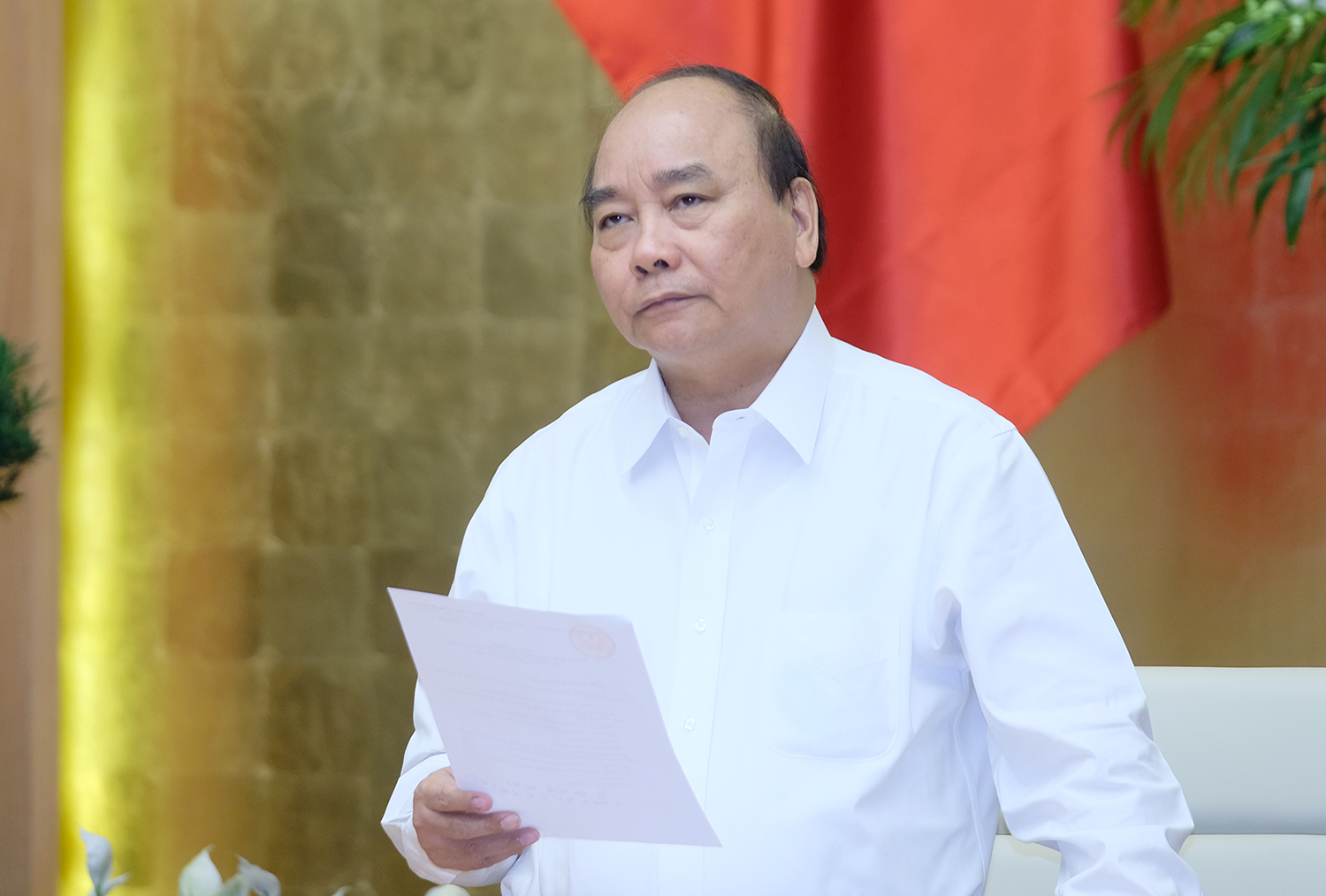 Thủ tướng: Không ôm đồm, tạo thuận lợi cho địa phương giải ngân vốn đầu tư công thu tuong khong om dom tao thuan loi cho dia phuong giai ngan von dau tu cong