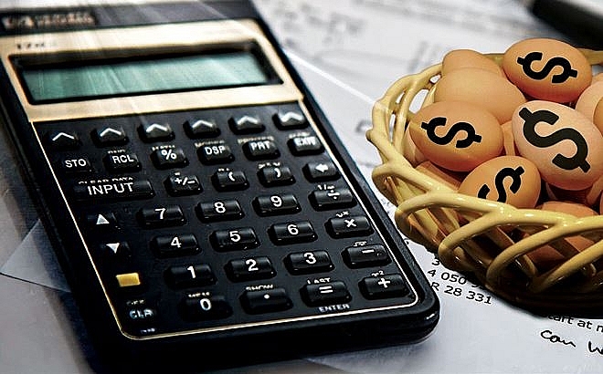 gia mua cong ty chung khoan nhich len