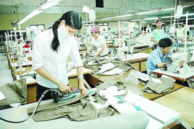 quang ngai cong nghiep ho tro dong vai tro chu luc