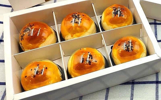 Bánh trung thu Trung Quốc ồ ạt về Việt Nam banh trung thu trung quoc o at ve viet nam