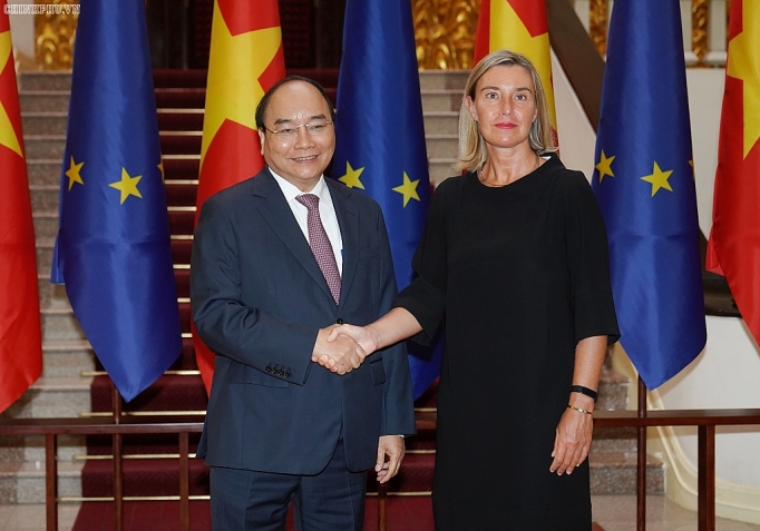 thu tuong de nghi eu tao dieu kien cho cac doanh nghiep viet nam mo rong thi truong