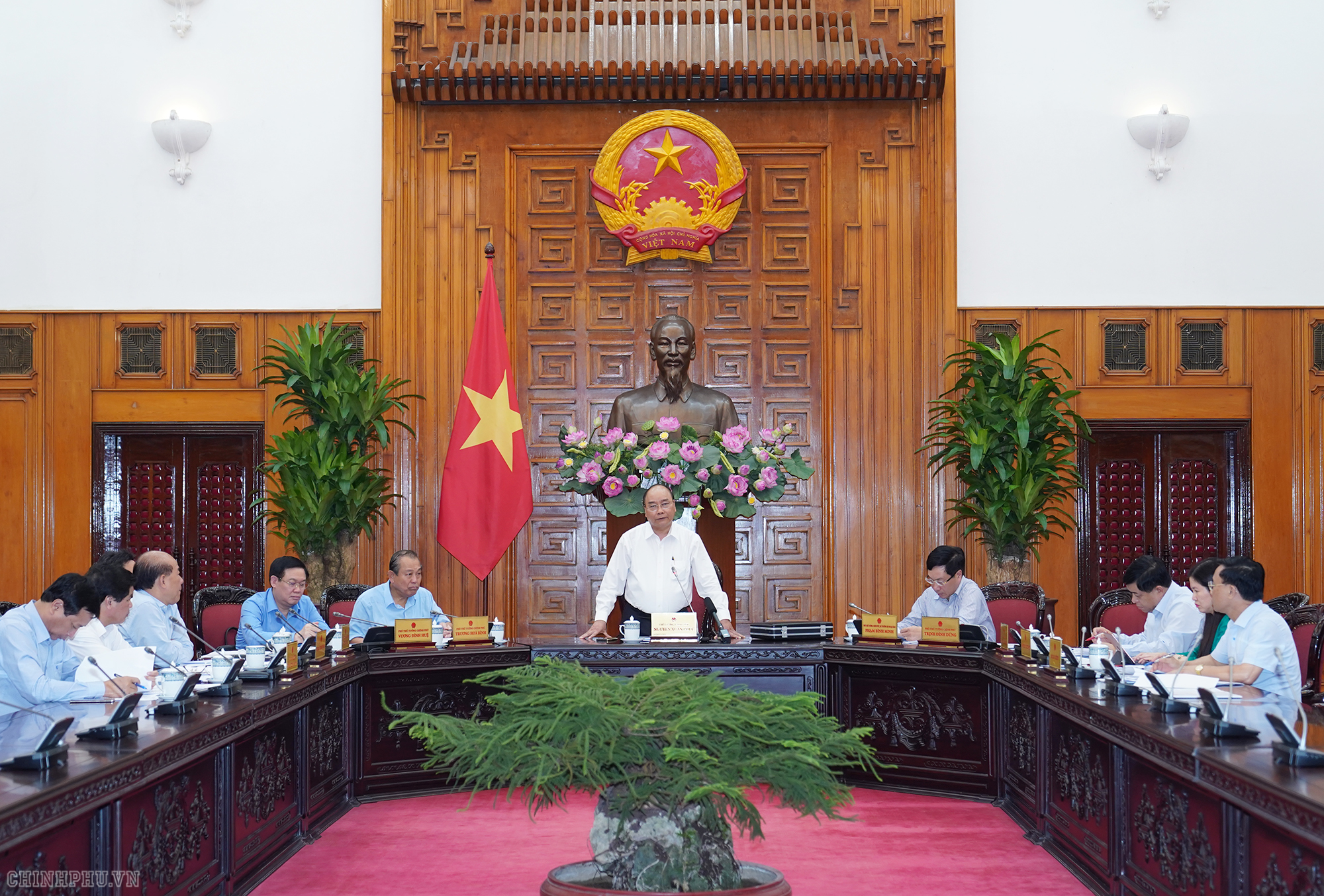 Thủ tướng nêu quan điểm phân bổ khoản vốn 10.000 tỷ đồng thu tuong neu quan diem phan bo khoan von 10000 ty dong