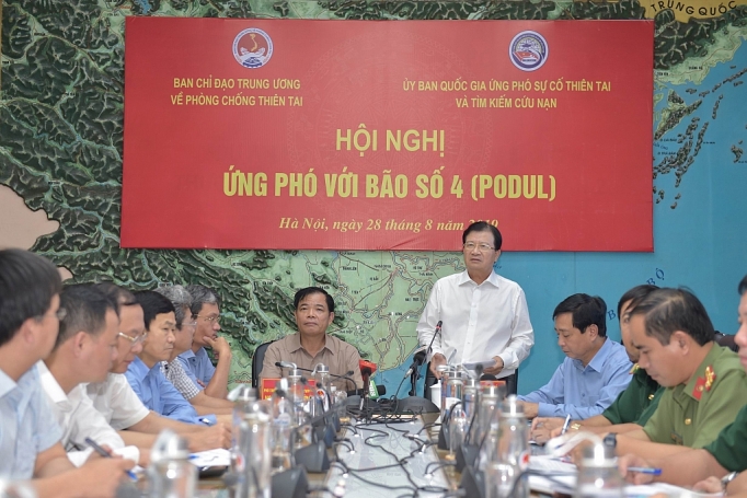 pho thu tuong cac dia phuong khong chu quan ung pho voi bao so 4