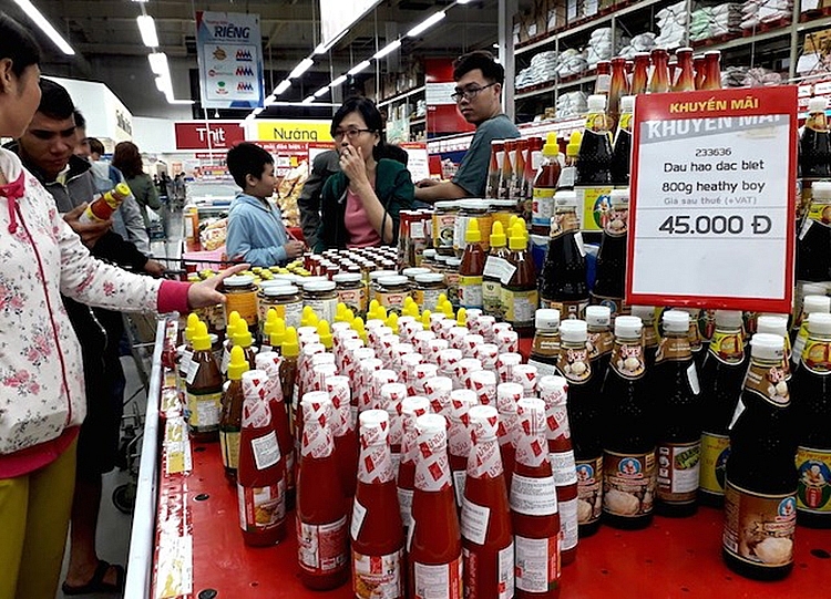 undefined 2219-anh-bai-8-de-cai-thien-suc-mua-nhieu-chuong-trinh-khuyen-mai-ho-tro-giao-hang-da-duoc-cac-dn-tphcm-trien-khai