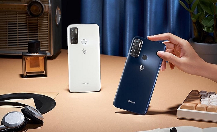 VSM-Live4.2: Vsmart Live 4 đánh dấu bước tự chủ 100% từ thiết kế phần cứng, hệ điều hành và sản xuất của VinSmart 5852-vsm-live42