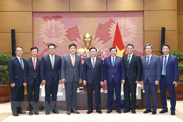 Chủ tịch Quốc hội Vương Đình Huệ tiếp lãnh đạo của Tập đoàn Hana hình ảnh 4 Chu tich Quoc hoi Vuong Dinh Hue tiep lanh dao cua Tap doan Hana hinh anh 4