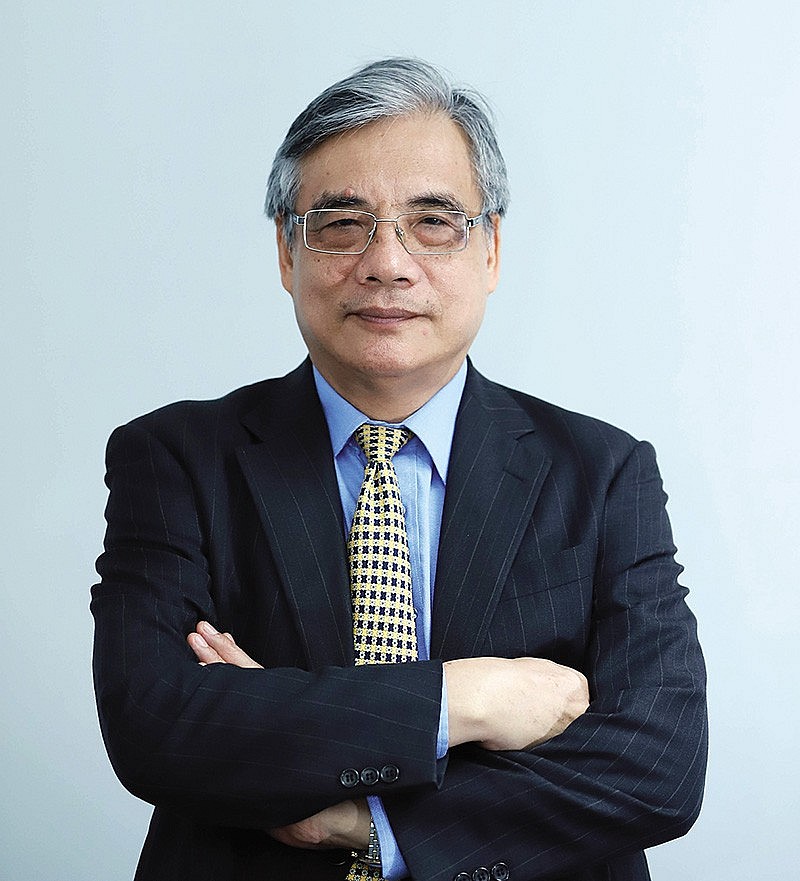 PGS, TS Trần Đình Thiên, Thành viên Tổ tư vấn của Chính phủ: Ba nhóm giải pháp cần làm ngay PGS, TS Trần Đình Thiên, Thành viên Tổ tư vấn của Chính phủ: Ba nhóm giải pháp cần làm ngay