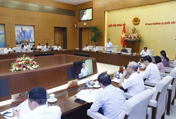 Uy ban Thuong vu Quoc hoi tien hanh Phien hop bat thuong hinh anh 2