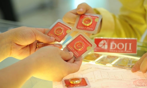 giao-dich-vang-van-tram-lang