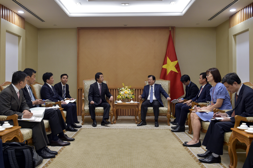 viet nhat hop tac chat che hon trong linh vuc kinh te khoa hoc bien