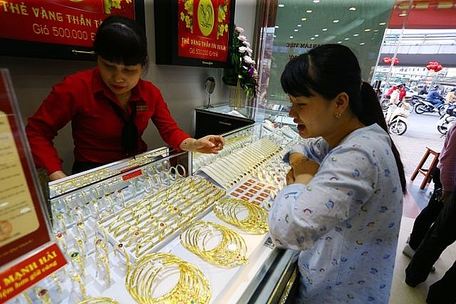 Giá vàng lại vọt lên đỉnh 6 năm gia vang lai vot len dinh 6 nam