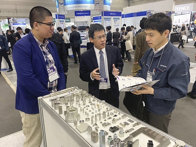 phat trien cong nghiep ho tro dong luc thuc day tang truong kinh te