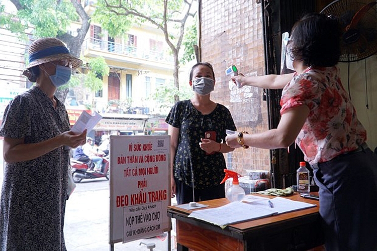 Các ngân hàng đã miễn, giảm hơn 26.000 tỷ đồng tiền lãi cho khách hàng