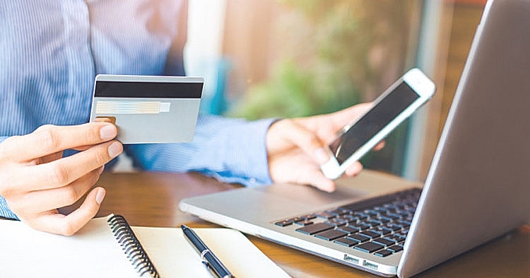 Bổ sung quy định phát hành thẻ bằng phương thức điện tử Bổ sung quy định phát hành thẻ bằng phương thức điện tử