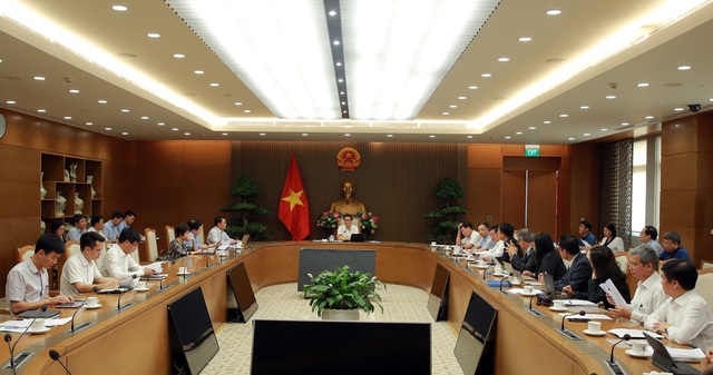 Họp, làm việc định kỳ để gỡ vướng ngay cho doanh nghiệp dược phẩm - Ảnh 3. Họp, làm việc định kỳ để gỡ vướng ngay cho doanh nghiệp dược phẩm - Ảnh 3.