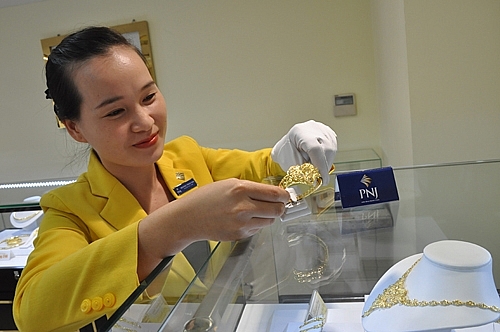 Giá vàng SJC sụt giảm gia vang sjc sut giam 110367