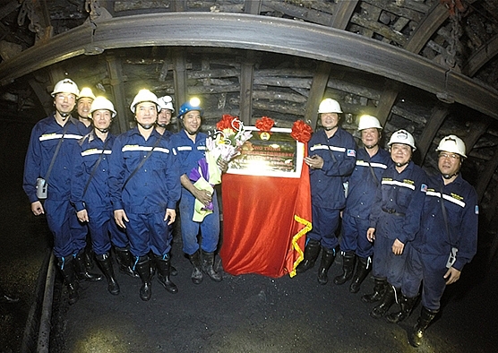 than nui beo tien phong cai tien ky thuat