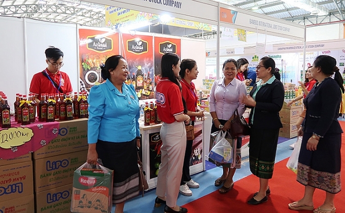 Xúc tiến thương mại tại thị trường Lào: Không chỉ là hội chợ, triển lãm xuc tien thuong mai tai thi truong lao khong chi la hoi cho trien lam
