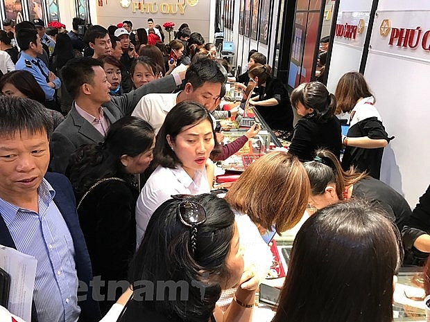 Cùng đi lên, giá vàng Rồng Thăng Long vượt mốc 42 triệu đồng cung di len gia vang rong thang long vuot moc 42 trieu dong