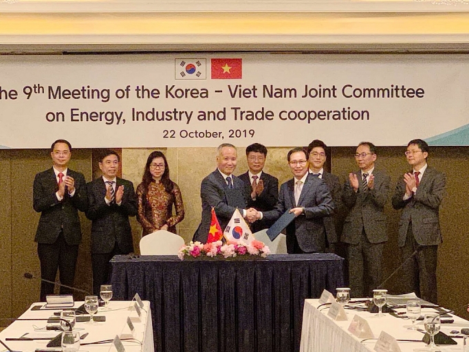 Kỳ họp lần thứ 9 của UBHH Việt Nam – Hàn Quốc về hợp tác Năng lượng, Công nghiệp và Thương mại Việt Nam – Hàn Quốc ky hop lan thu 9 cua ubhh viet nam han quoc ve hop tac nang luong cong nghiep va thuong mai viet nam han quoc