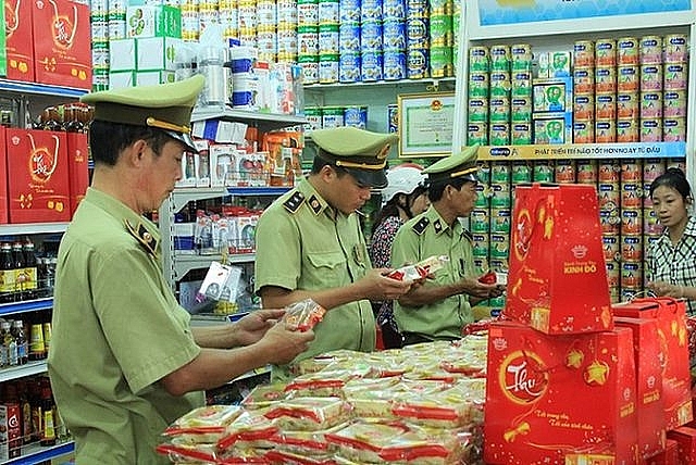 Cán bộ quản lý thị trường không được gợi ý, đòi hỏi các lợi ích vật chất can bo quan ly thi truong khong duoc goi y doi hoi cac loi ich vat chat