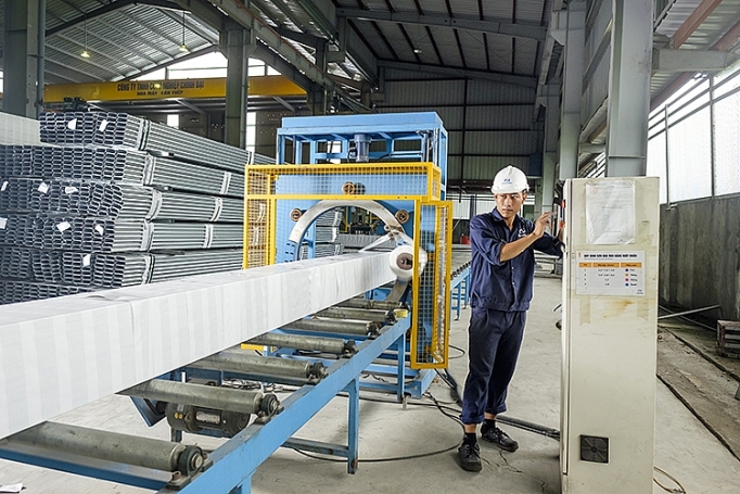 phong ve thuong mai tiep tuc hoan thien co so phap ly