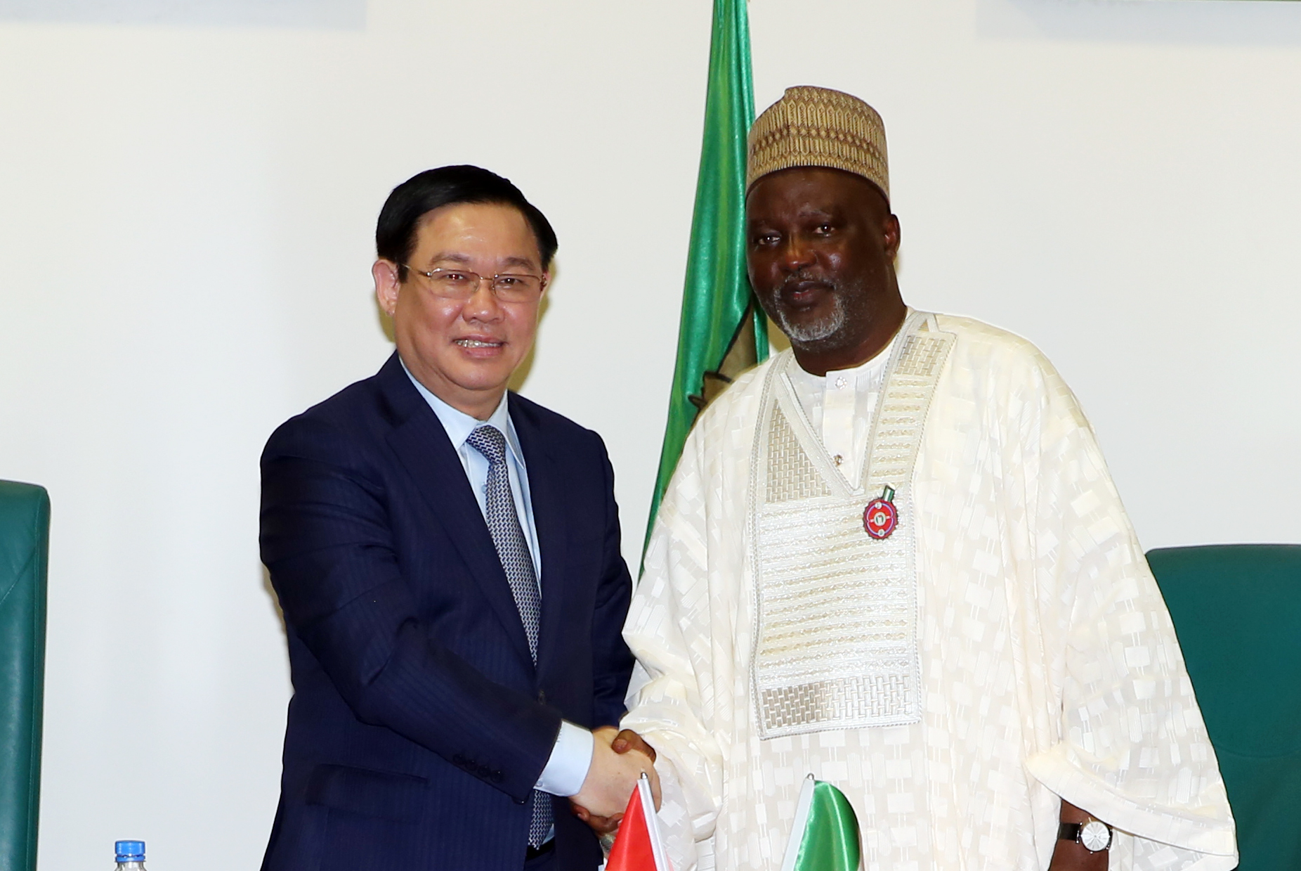 viet nam nigeria xac lap khuon kho phap ly thuan loi ve hop tac kinh te