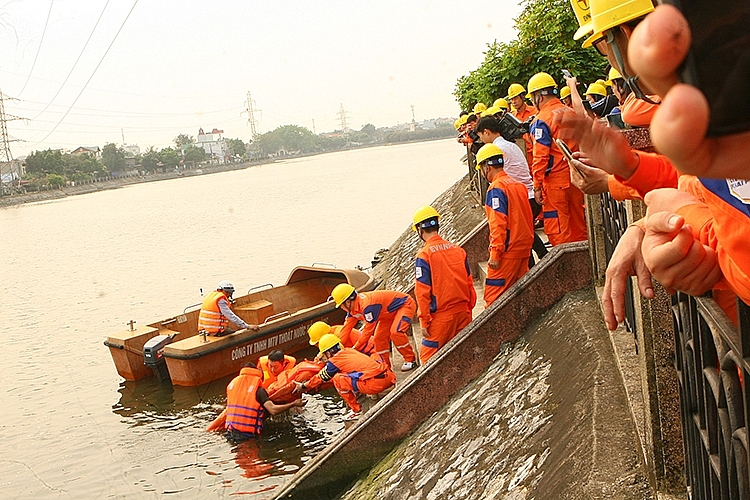 undefined 4214-img-0803