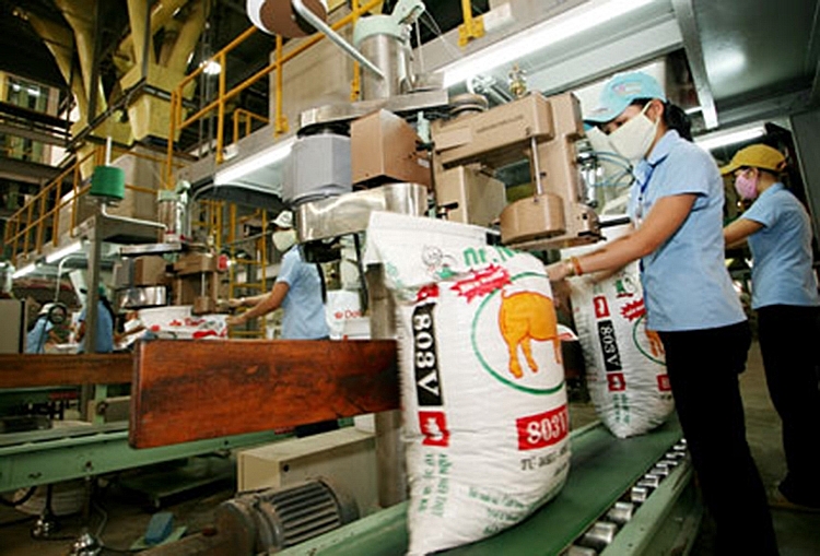 Phí thẩm định đủ điều kiện sản xuất thức ăn chăn nuôi từ 3 5,8 triệu đồng