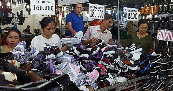 dua hang viet ve khu cong nghiep khu che xuat da dang mo hinh cung ung