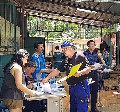 Hỗ trợ người nước ngoài tham gia Bảo hiểm xã hội Việt Nam ho tro nguoi nuoc ngoai tham gia bao hiem xa hoi viet nam