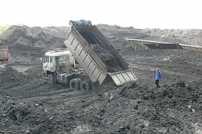 phat trien nhiet dien than tim giai phap cho van de tro xi